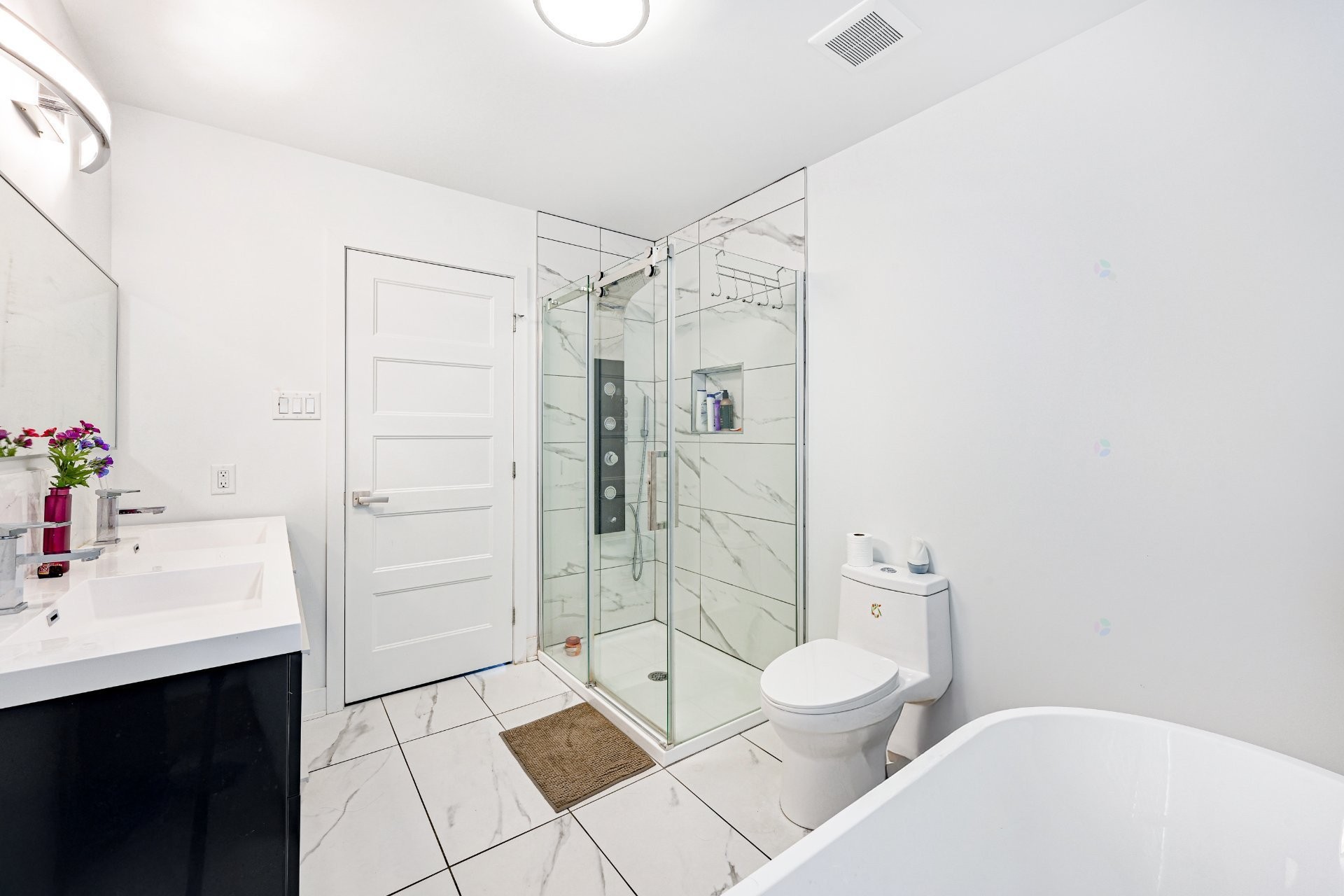 









288


Rue Chambly

,
Longueuil (Greenfield Park),




QC
J4V2E7

