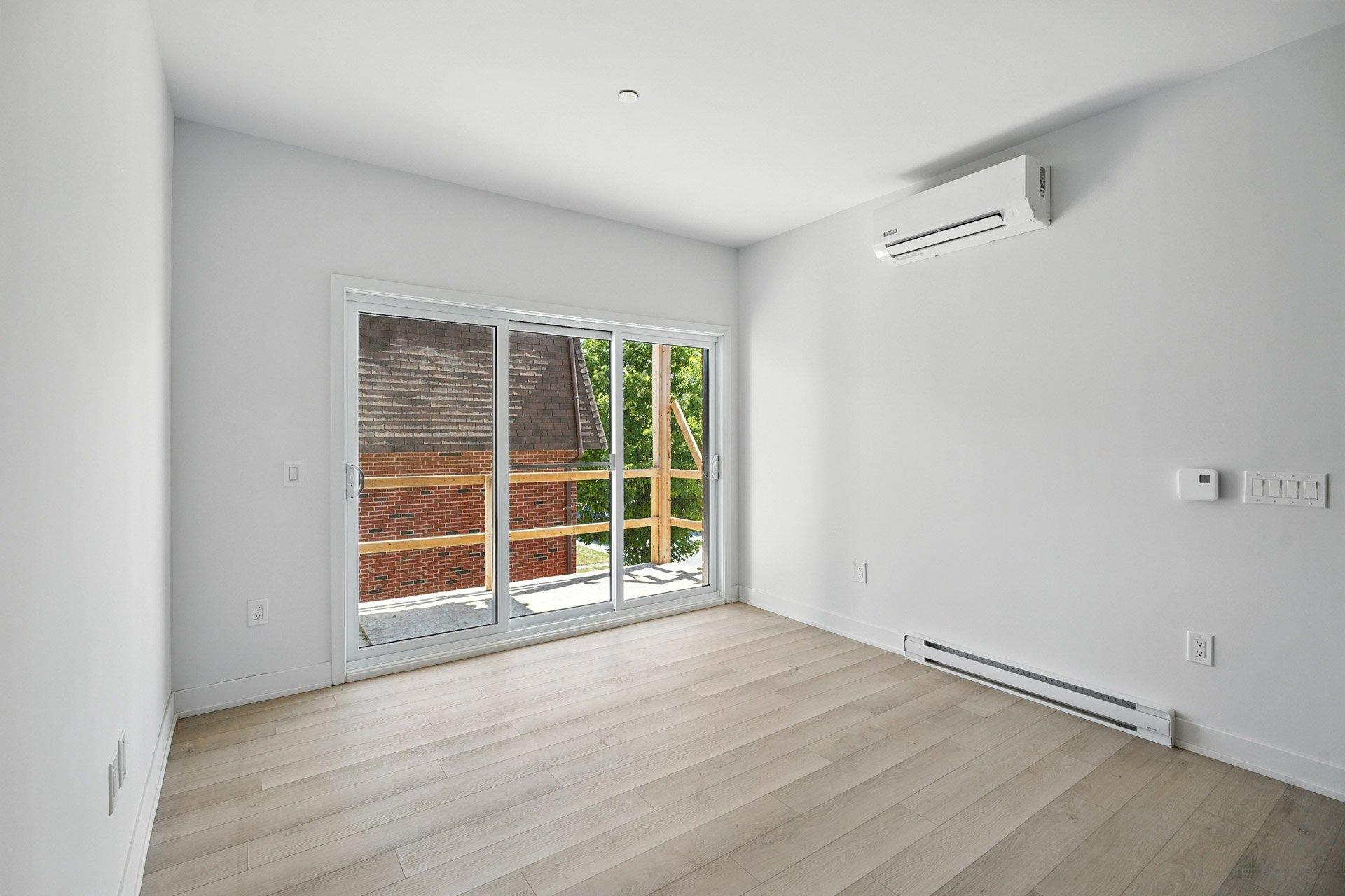 









312


Ch. Freeman

, 202,
Gatineau (Hull),




QC
J8Z2B6

