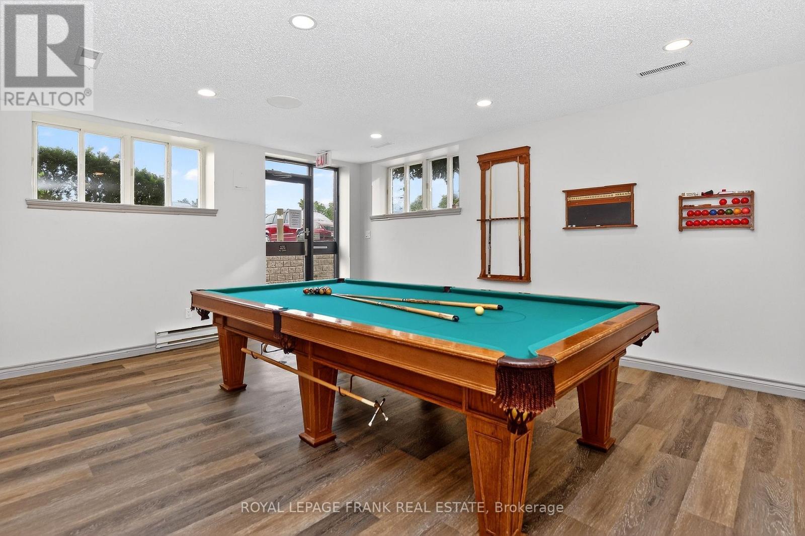 












110 - 3 HERITAGE WAY

,
Kawartha Lakes (Lindsay),




Ontario
K9V5Z1

