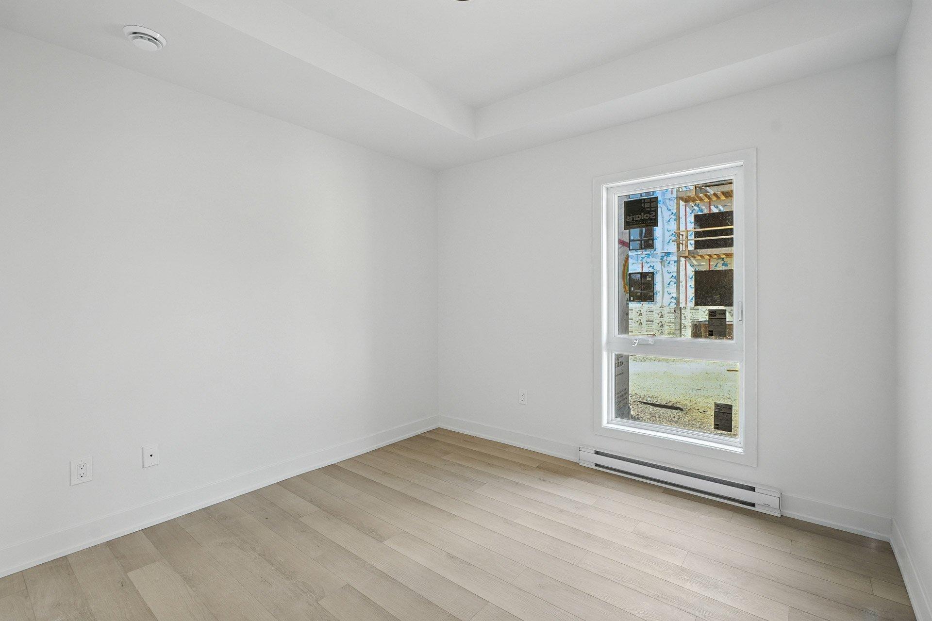 









312


Ch. Freeman

, 303,
Gatineau (Hull),




QC
J8Z2B6

