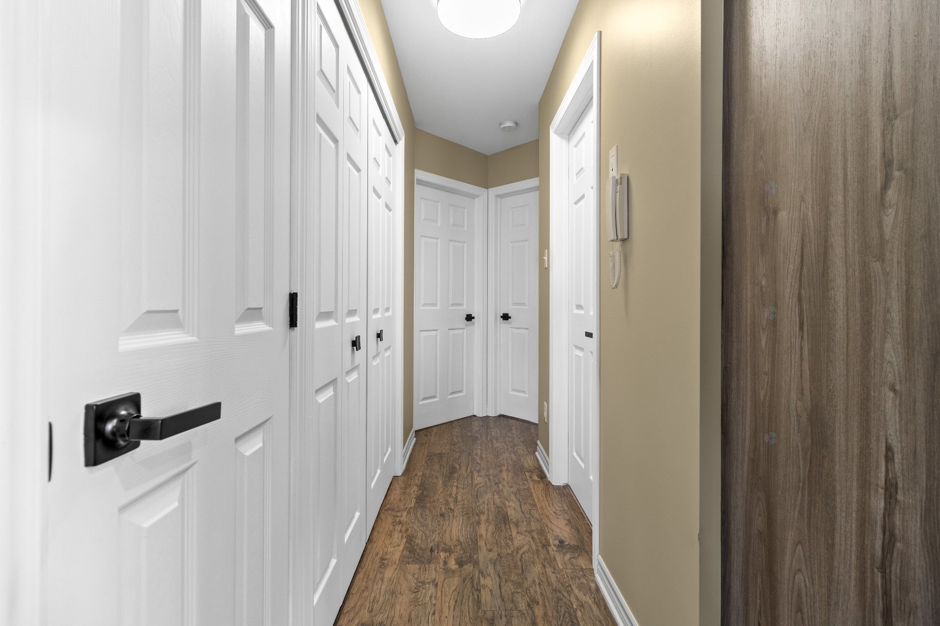 









3384


Boul. Gareau

,
Longueuil (Saint-Hubert),




QC
J3Y0J5

