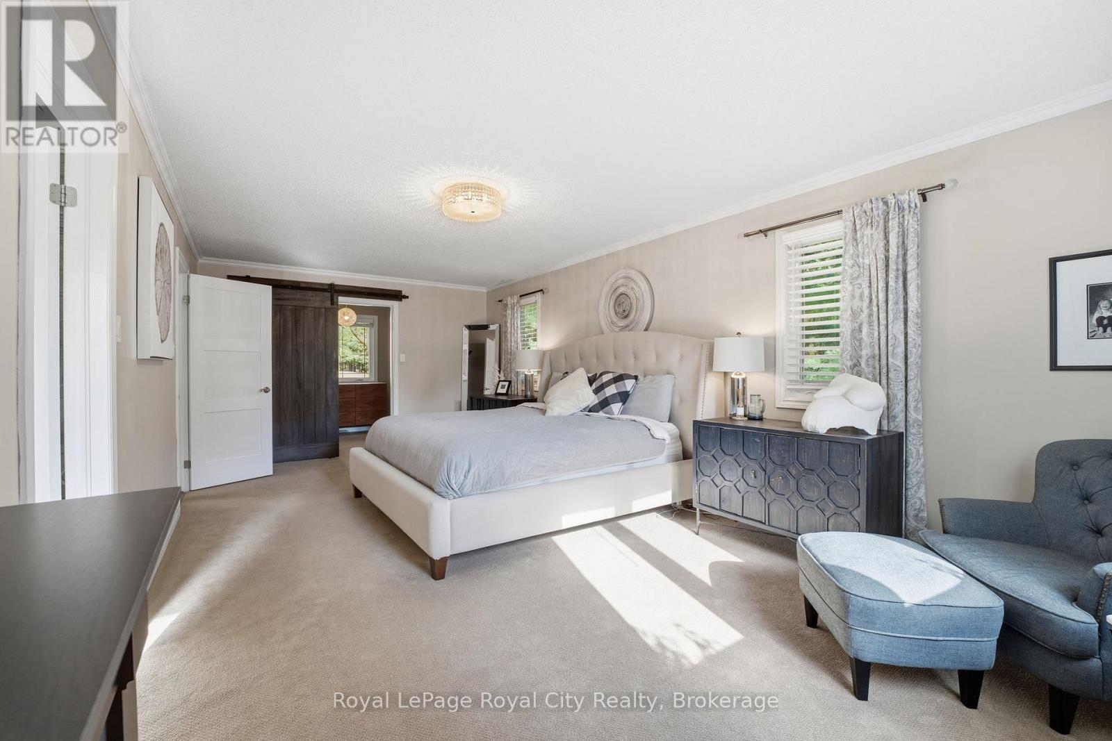 












55 BRIDLE PATH

,
Puslinch,




Ontario
N0B2J0

