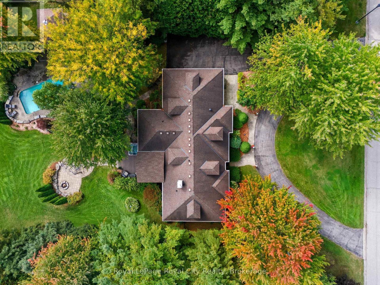 












55 BRIDLE PATH

,
Puslinch,




Ontario
N0B2J0

