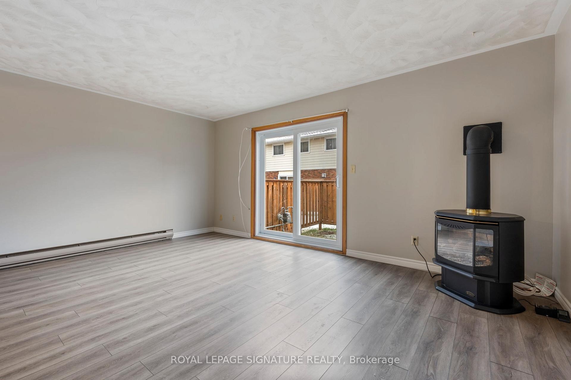 









10


Montclair

Crescent, 5,
Norfolk,




ON
N3Y 4R9

