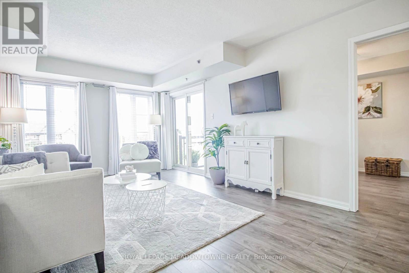 












321 - 3070 ROTARY WAY

,
Burlington,




Ontario
L7M0H1

