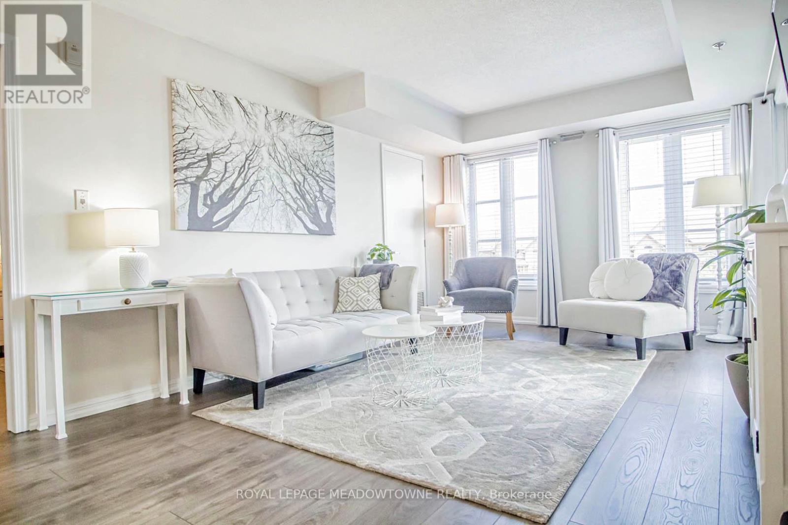 












321 - 3070 ROTARY WAY

,
Burlington,




Ontario
L7M0H1

