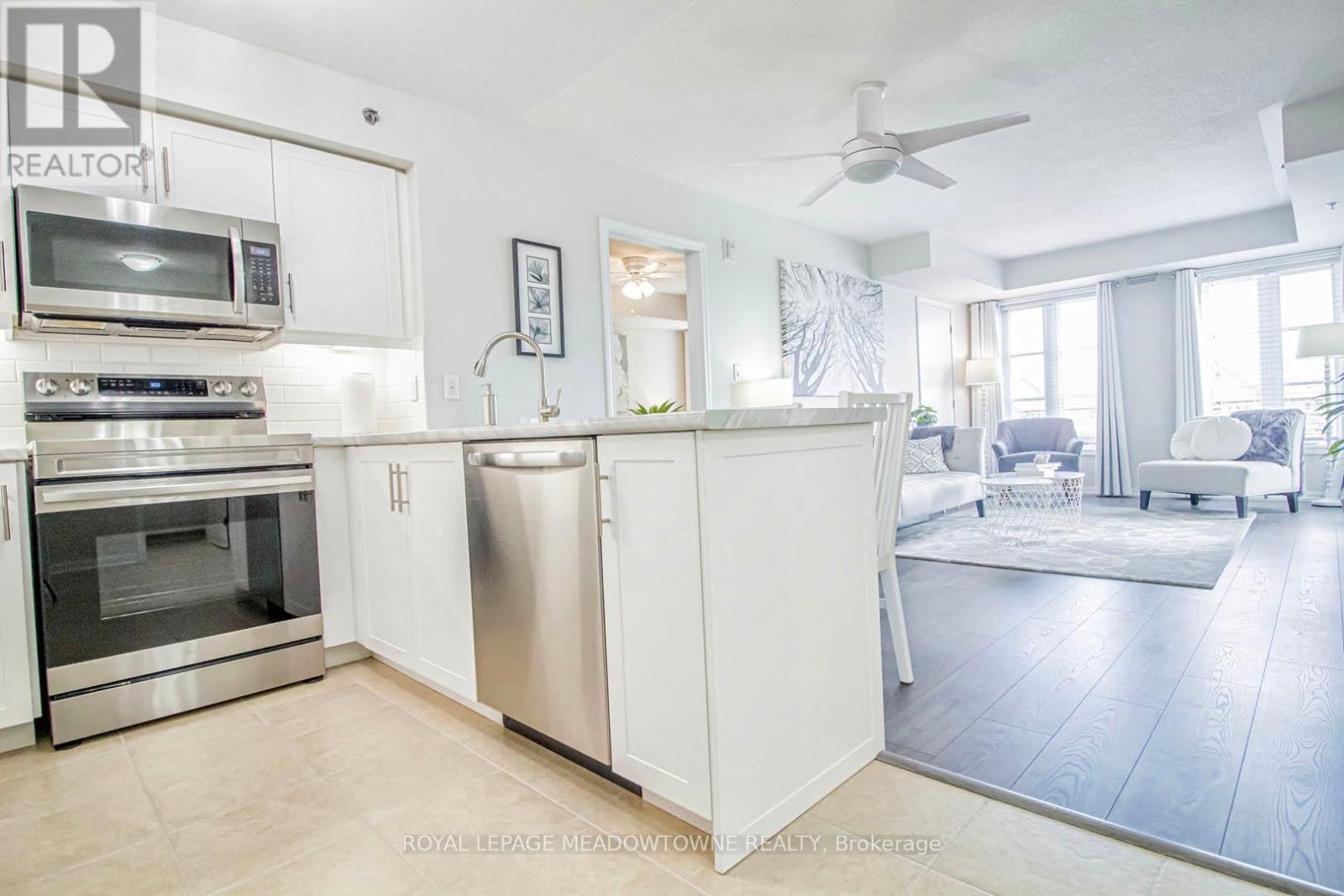 












321 - 3070 ROTARY WAY

,
Burlington,




Ontario
L7M0H1

