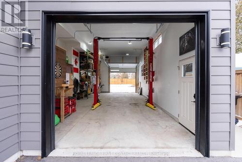 Drive through heated tandem garage, ceilings 13'