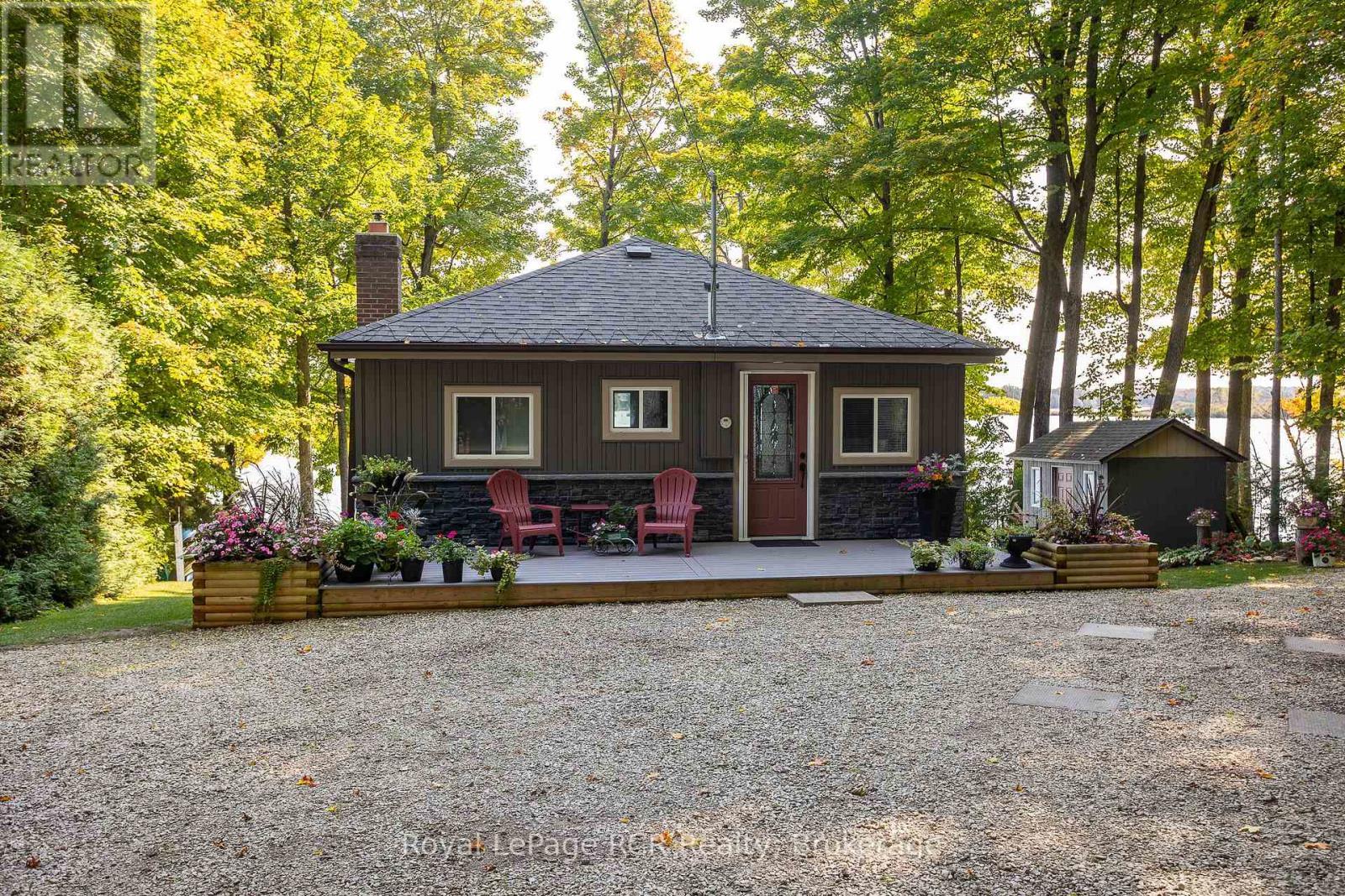 












173 MACDONALDS ROAD

,
Grey Highlands,




Ontario
N0C1E0

