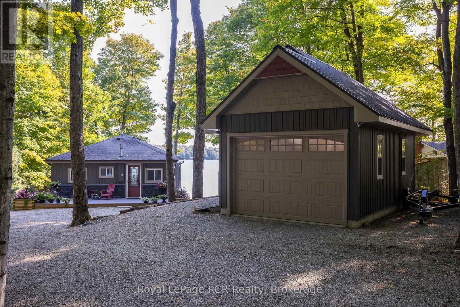 












173 MACDONALDS ROAD

,
Grey Highlands,




Ontario
N0C1E0

