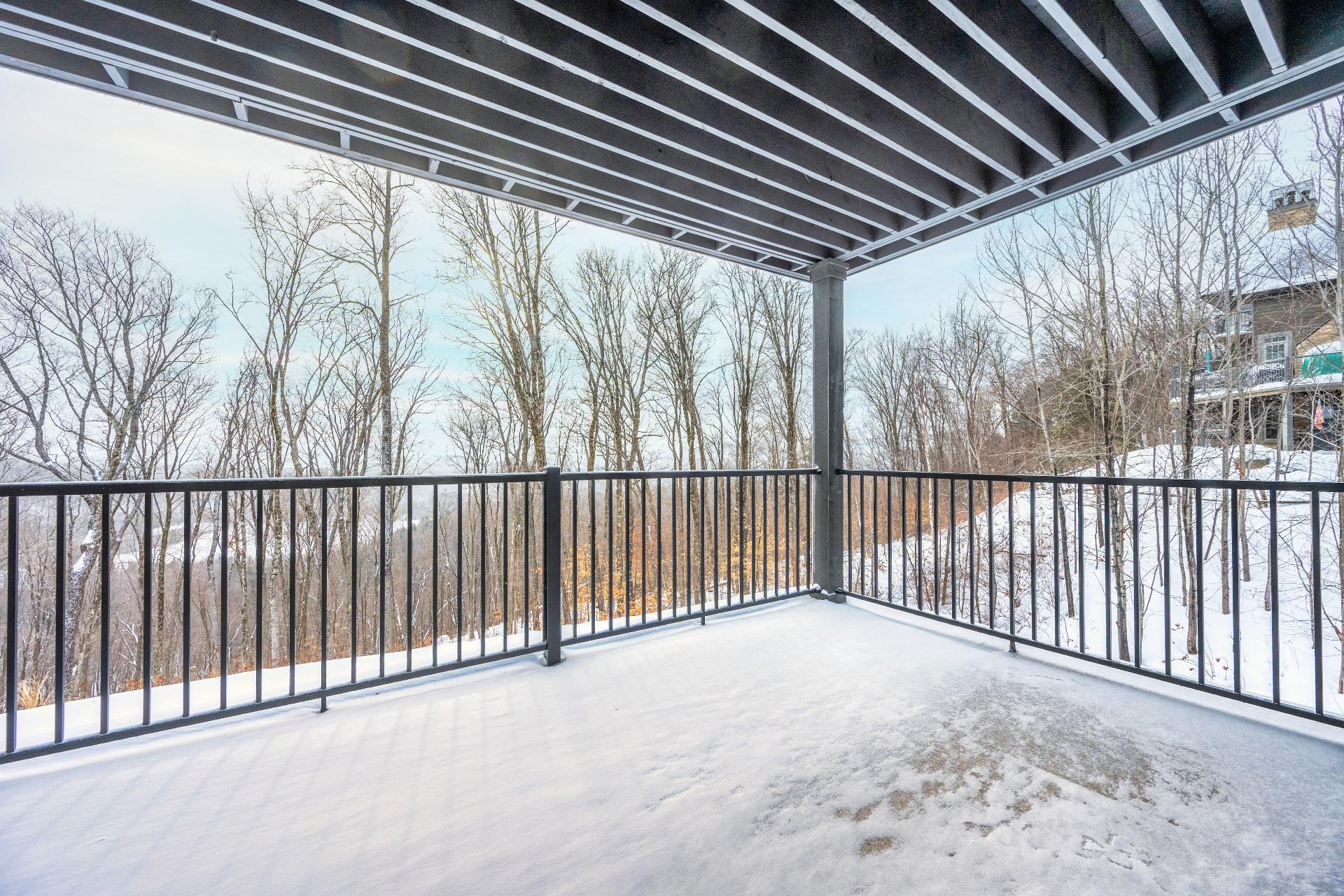 









280


Rue du Mont-Plaisant

, 10,
Mont-Tremblant,




QC
J8E1L2

