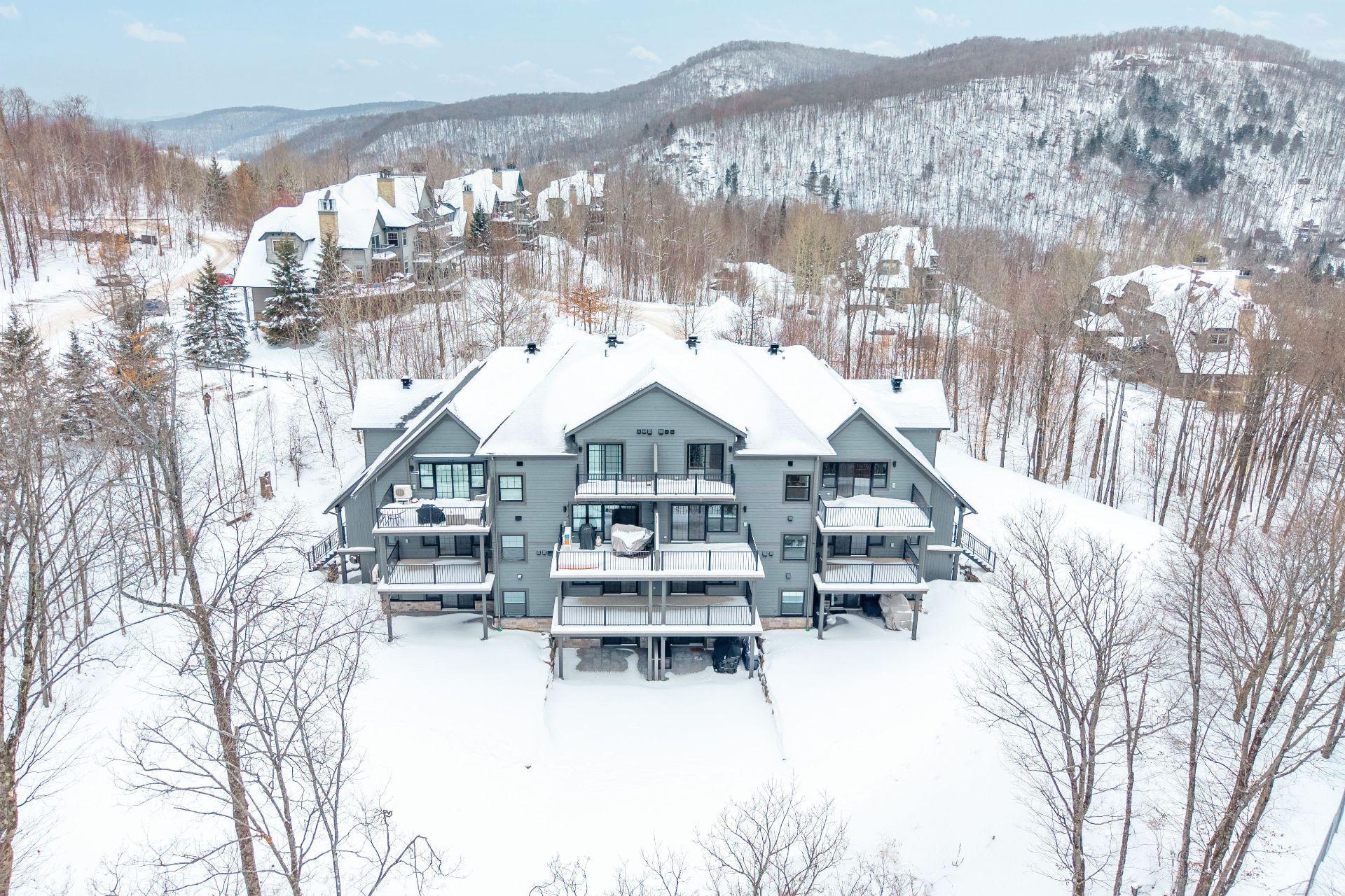 









280


Rue du Mont-Plaisant

, 10,
Mont-Tremblant,




QC
J8E1L2

