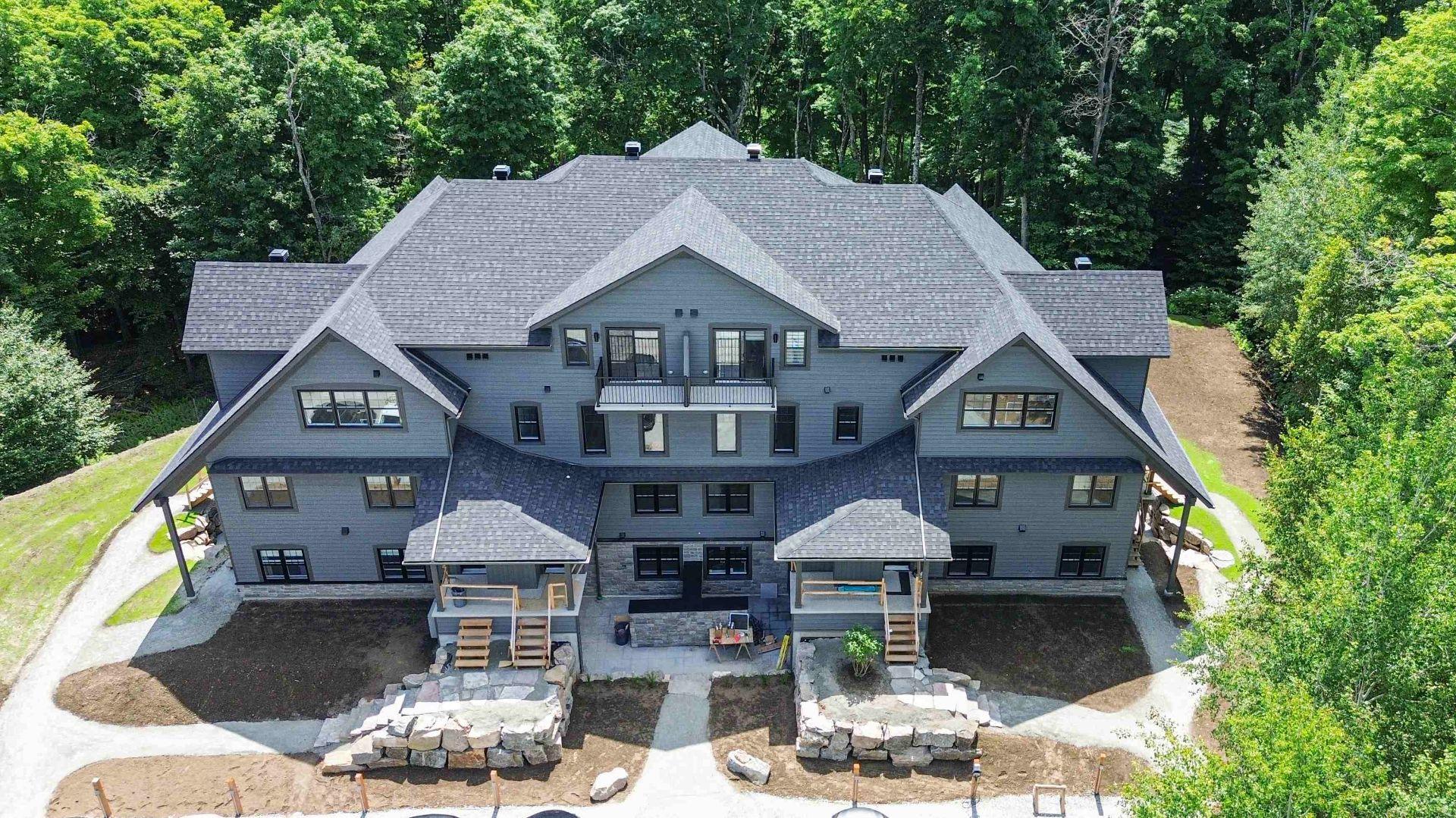 









280


Rue du Mont-Plaisant

, 10,
Mont-Tremblant,




QC
J8E1L2

