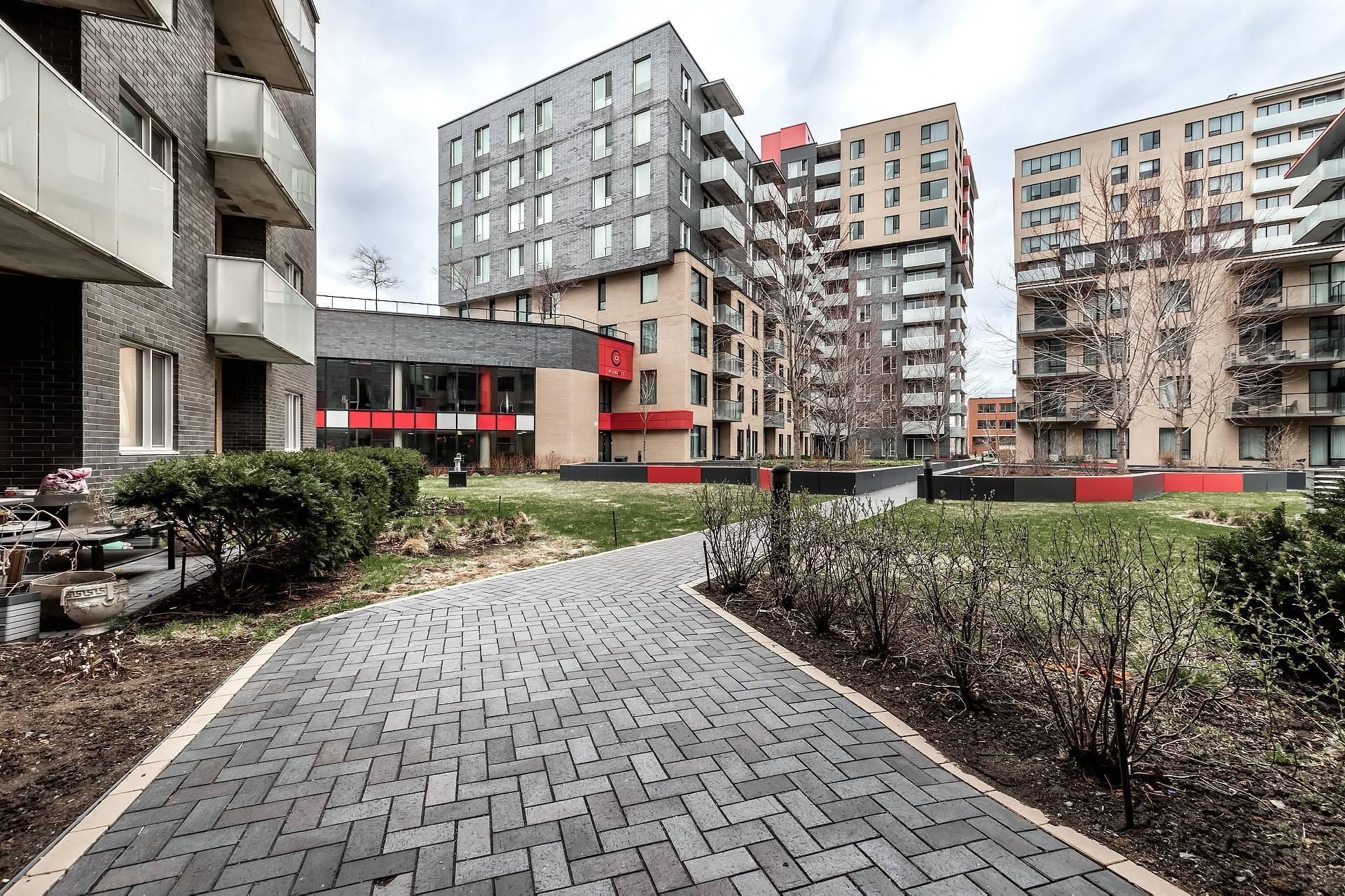 









4293


Rue Jean-Talon O.

, PH1005,
Montréal (Côte-des-Neiges/Notre-Dame-de-Grâce),




QC
H4P0B2

