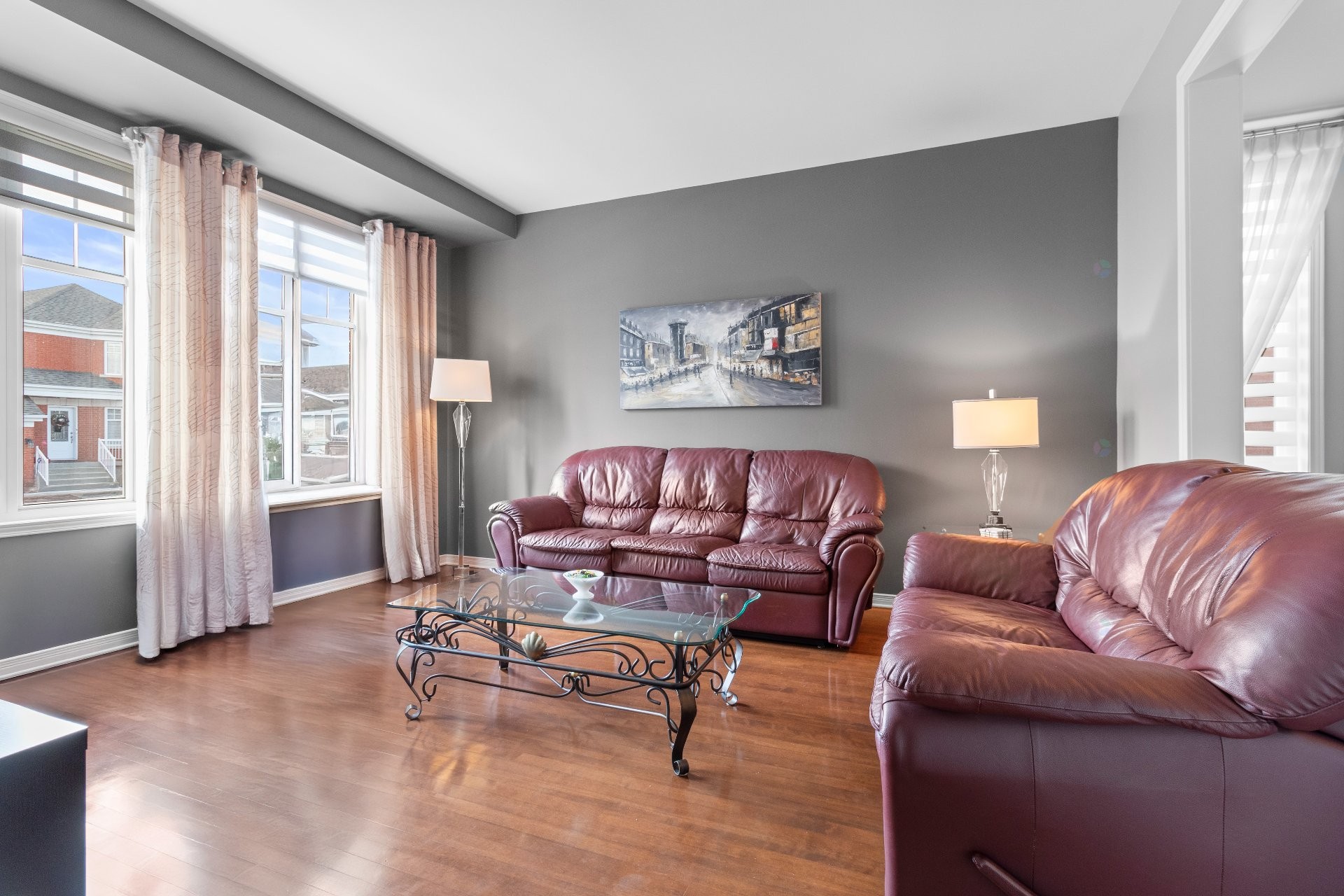 









907


Rue Henri-Massé

,
Longueuil (Saint-Hubert),




QC
J3Z1G9

