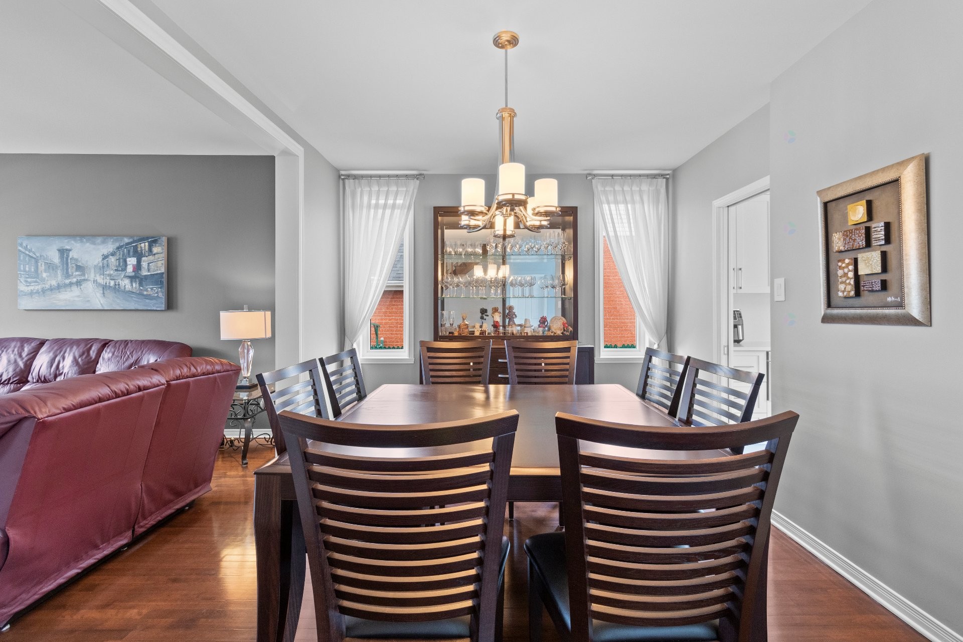 









907


Rue Henri-Massé

,
Longueuil (Saint-Hubert),




QC
J3Z1G9

