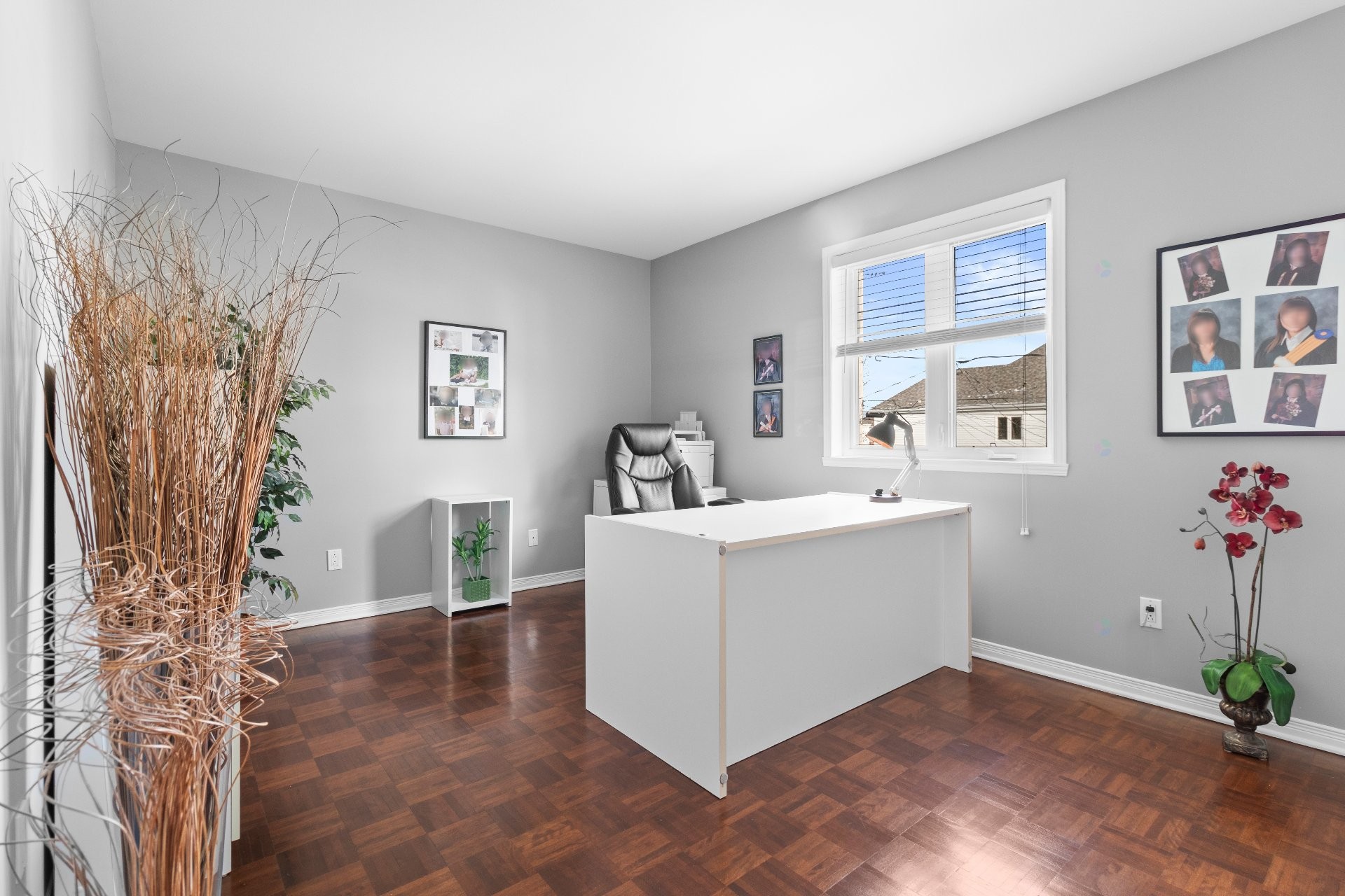 









907


Rue Henri-Massé

,
Longueuil (Saint-Hubert),




QC
J3Z1G9

