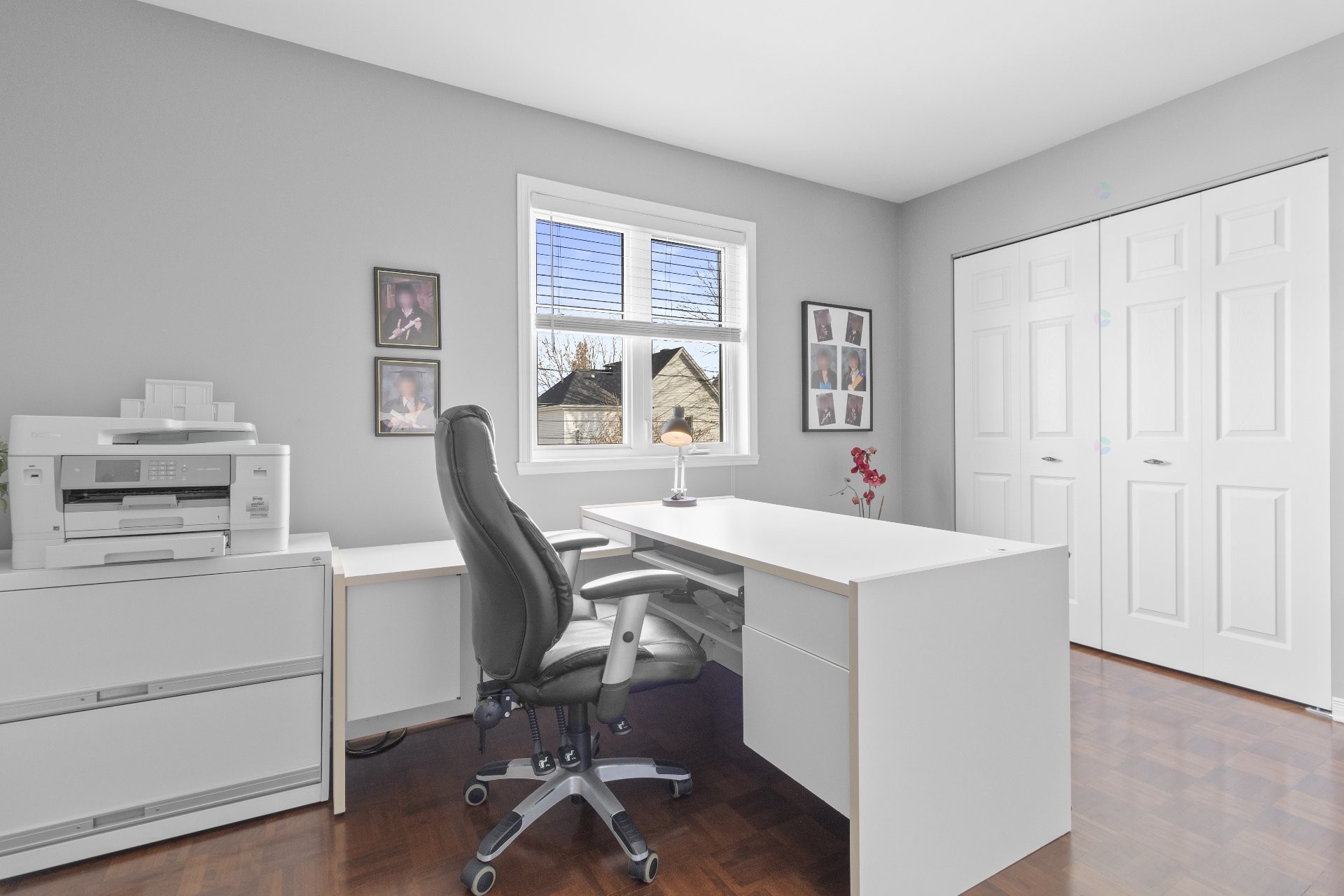 









907


Rue Henri-Massé

,
Longueuil (Saint-Hubert),




QC
J3Z1G9

