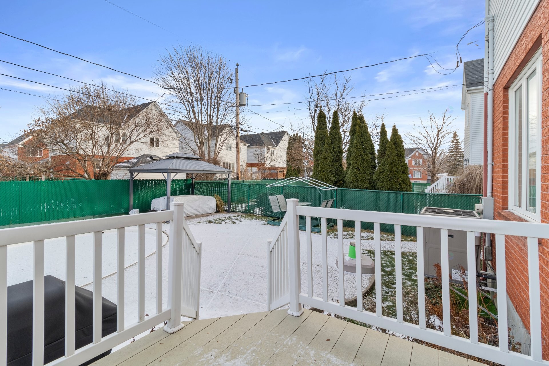 









907


Rue Henri-Massé

,
Longueuil (Saint-Hubert),




QC
J3Z1G9

