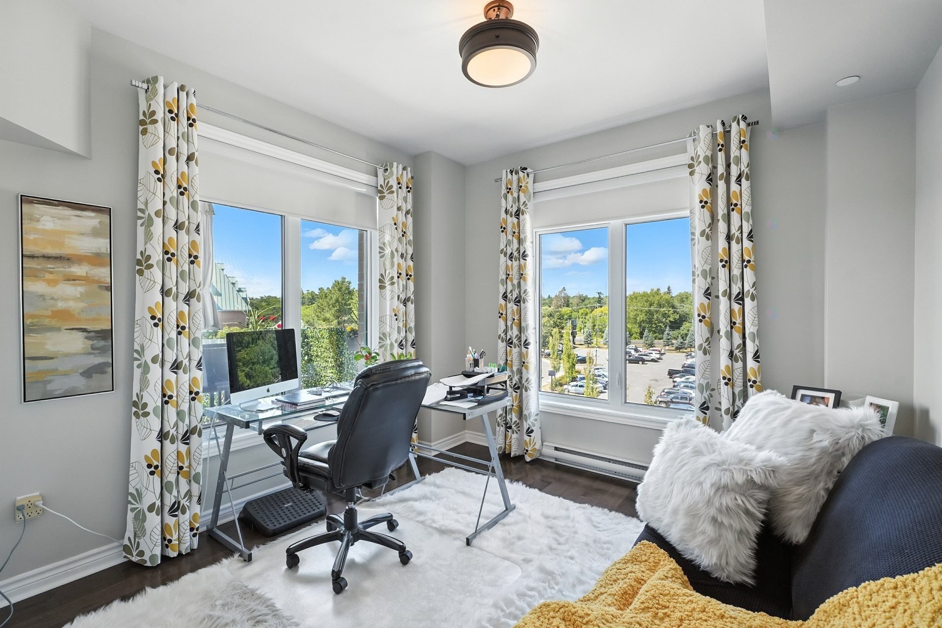 









1180


Ch. d'Aylmer

, 412,
Gatineau (Aylmer),




QC
J9H0G5

