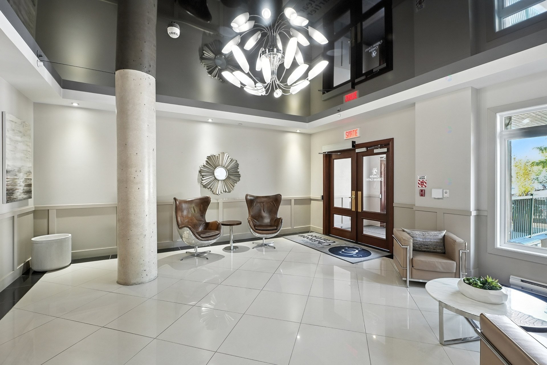 









1180


Ch. d'Aylmer

, 412,
Gatineau (Aylmer),




QC
J9H0G5

