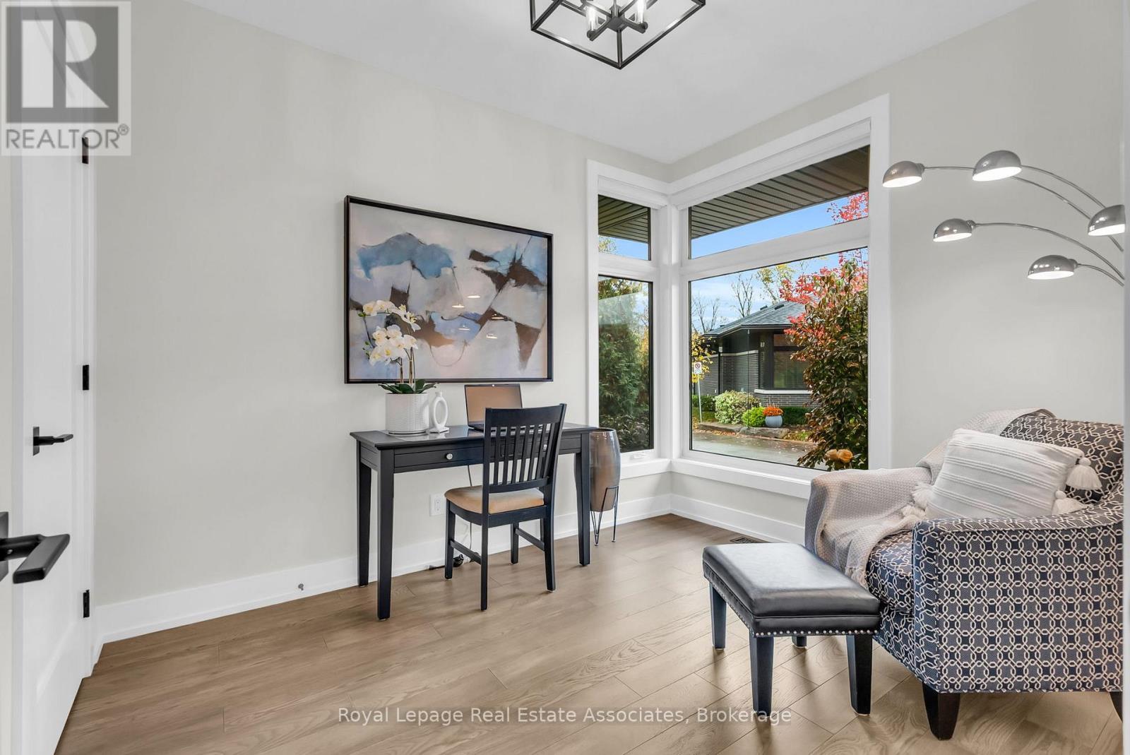 












8 - 28 JUNIPER TRAIL

,
Welland,




Ontario
L3C0H5

