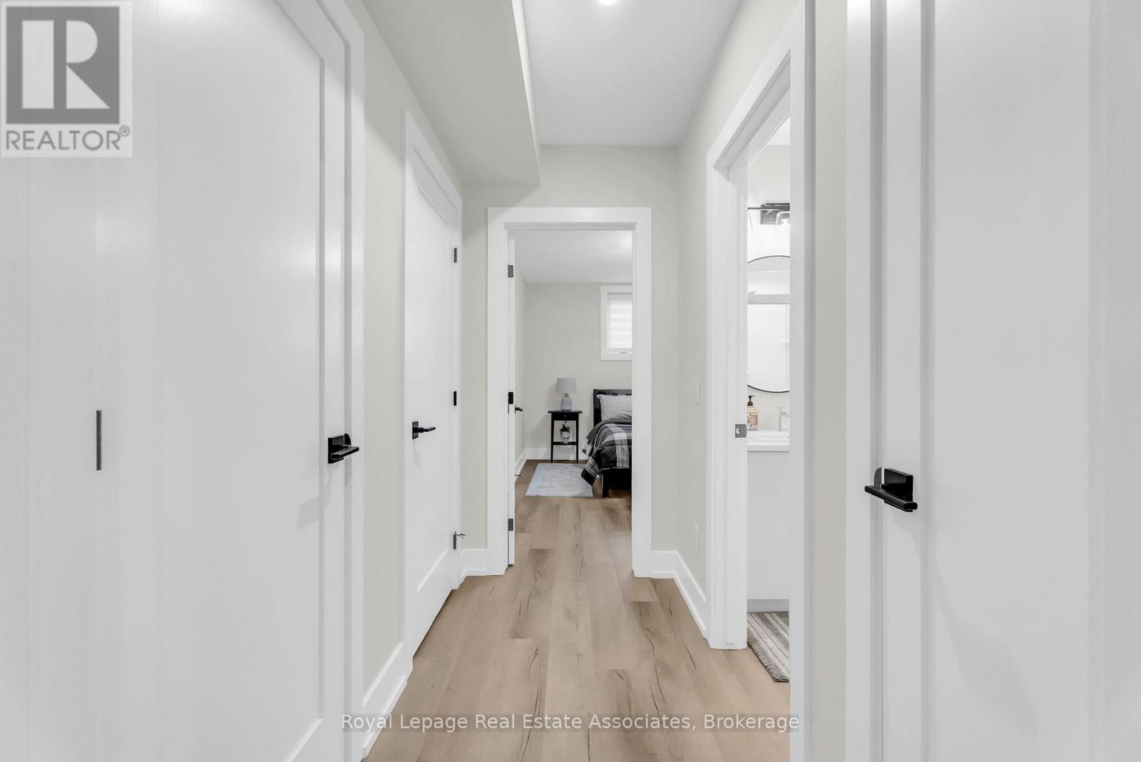 












8 - 28 JUNIPER TRAIL

,
Welland,




Ontario
L3C0H5

