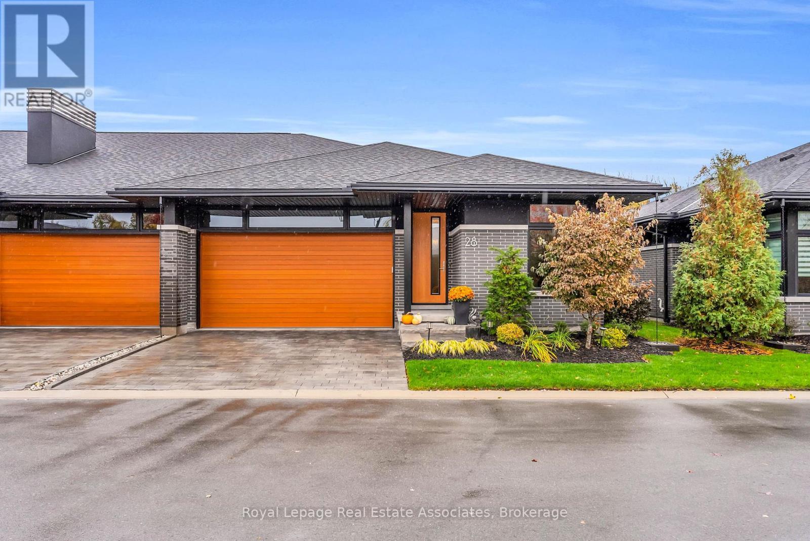 












8 - 28 JUNIPER TRAIL

,
Welland,




Ontario
L3C0H5

