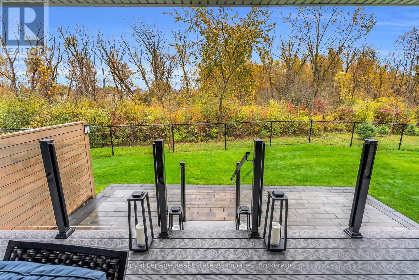 












8 - 28 JUNIPER TRAIL

,
Welland,




Ontario
L3C0H5

