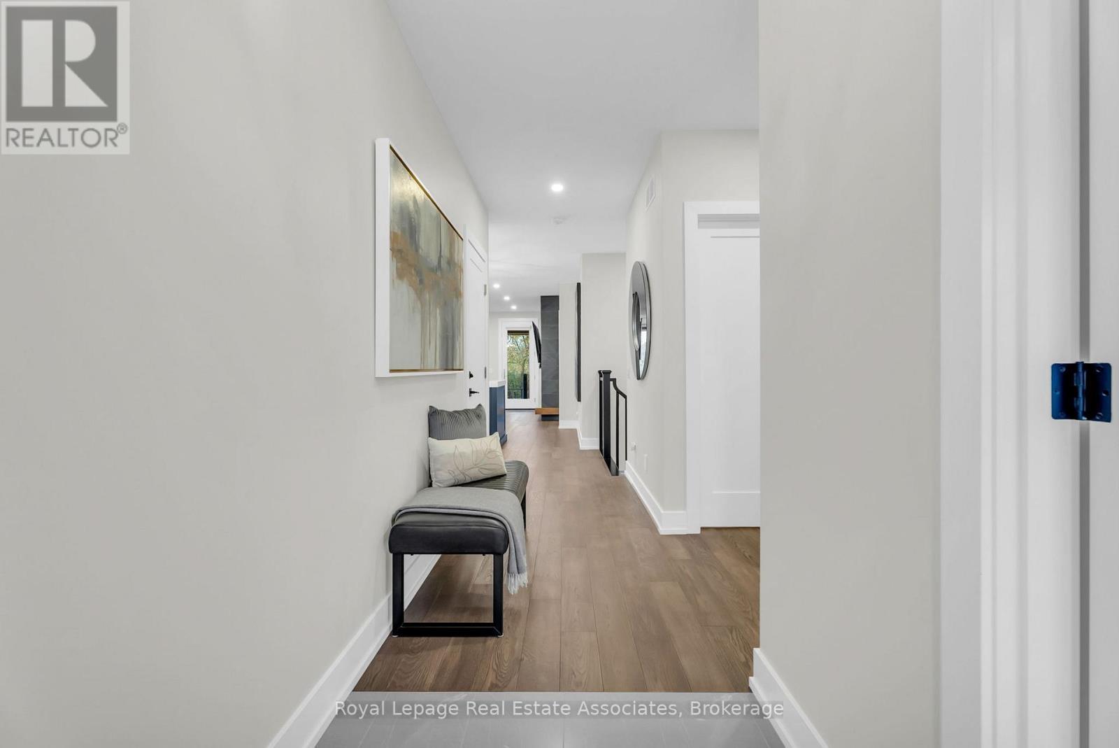 












8 - 28 JUNIPER TRAIL

,
Welland,




Ontario
L3C0H5

