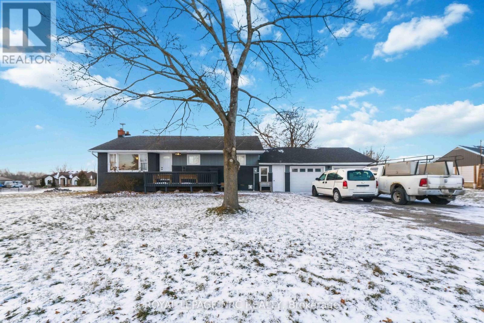 












764 COLLVER ROAD

,
West Lincoln (Bismark/Wellandport),




Ontario
L0R2J0

