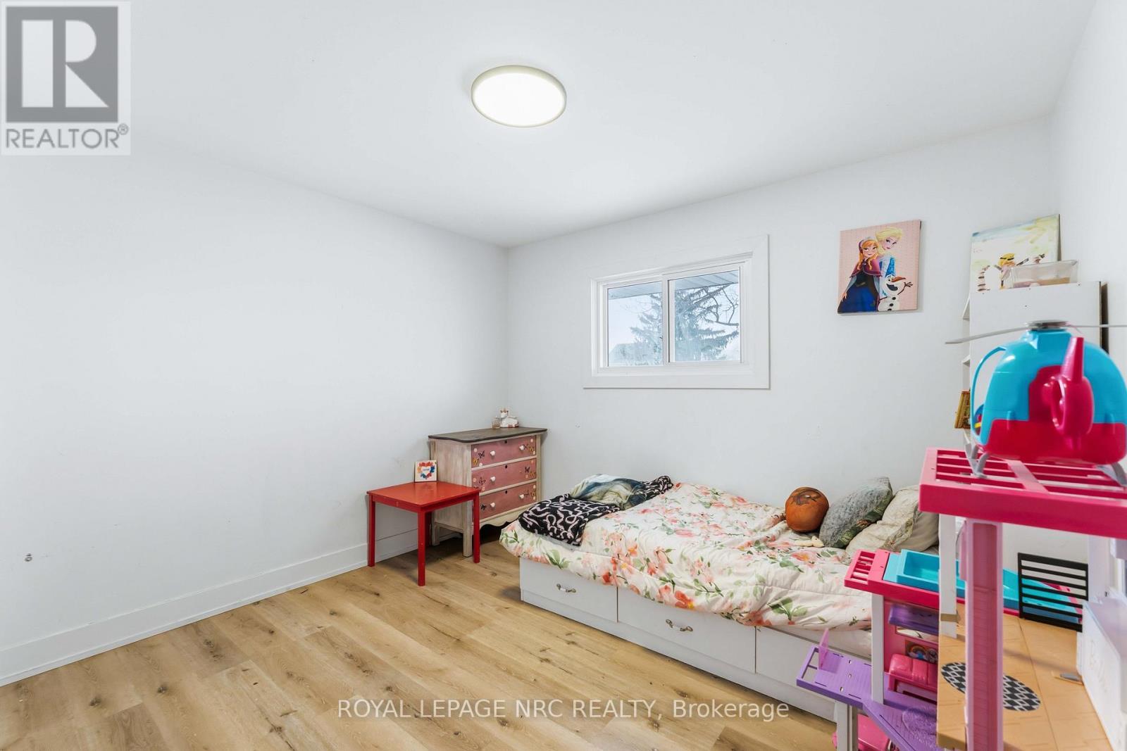 












764 COLLVER ROAD

,
West Lincoln (Bismark/Wellandport),




Ontario
L0R2J0

