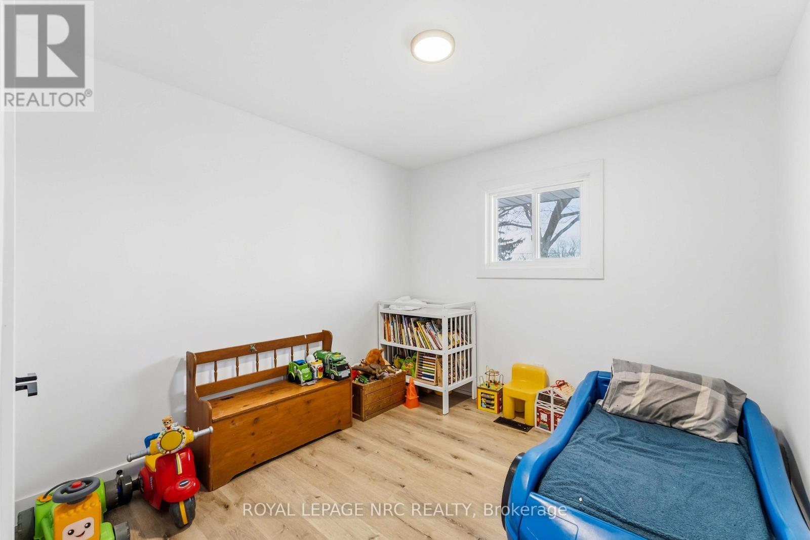 












764 COLLVER ROAD

,
West Lincoln (Bismark/Wellandport),




Ontario
L0R2J0

