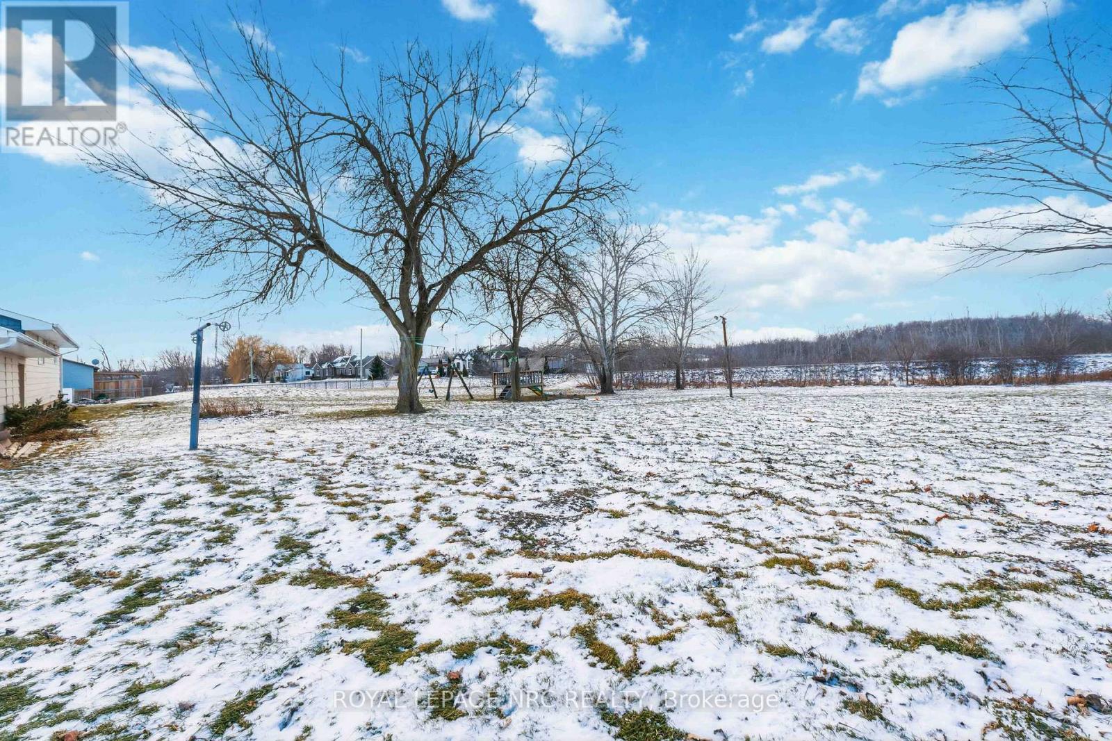 












764 COLLVER ROAD

,
West Lincoln (Bismark/Wellandport),




Ontario
L0R2J0

