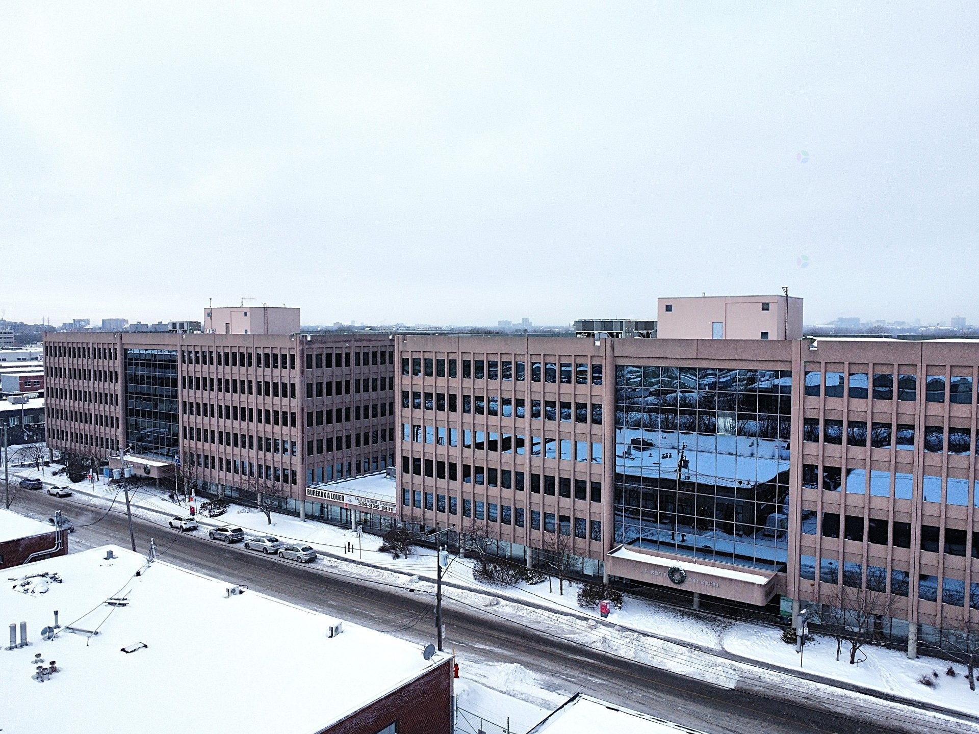 









35


Rue de Port-Royal E.

, 100,
Montréal (Ahuntsic-Cartierville),




QC
H3L3T1

