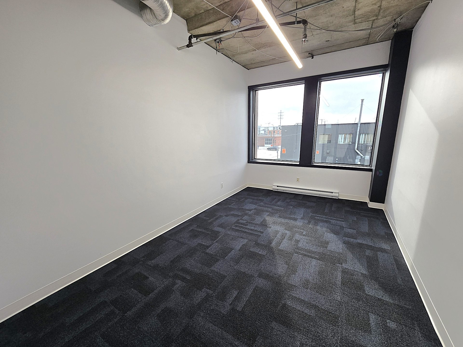 









35


Rue de Port-Royal E.

, 100,
Montréal (Ahuntsic-Cartierville),




QC
H3L3T1

