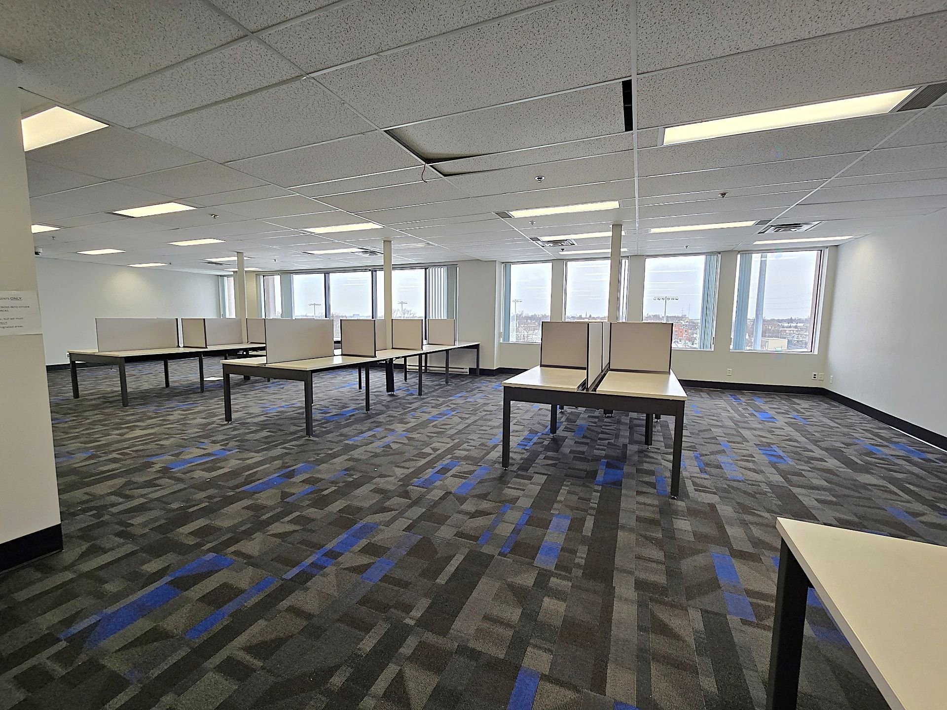 









35


Rue de Port-Royal E.

, 404,
Montréal (Ahuntsic-Cartierville),




QC
H3L3T1

