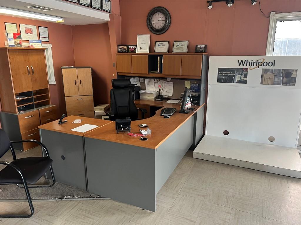 









1809


Cranbrook

Street,
Cranbrook,




BC
V1C 3S9

