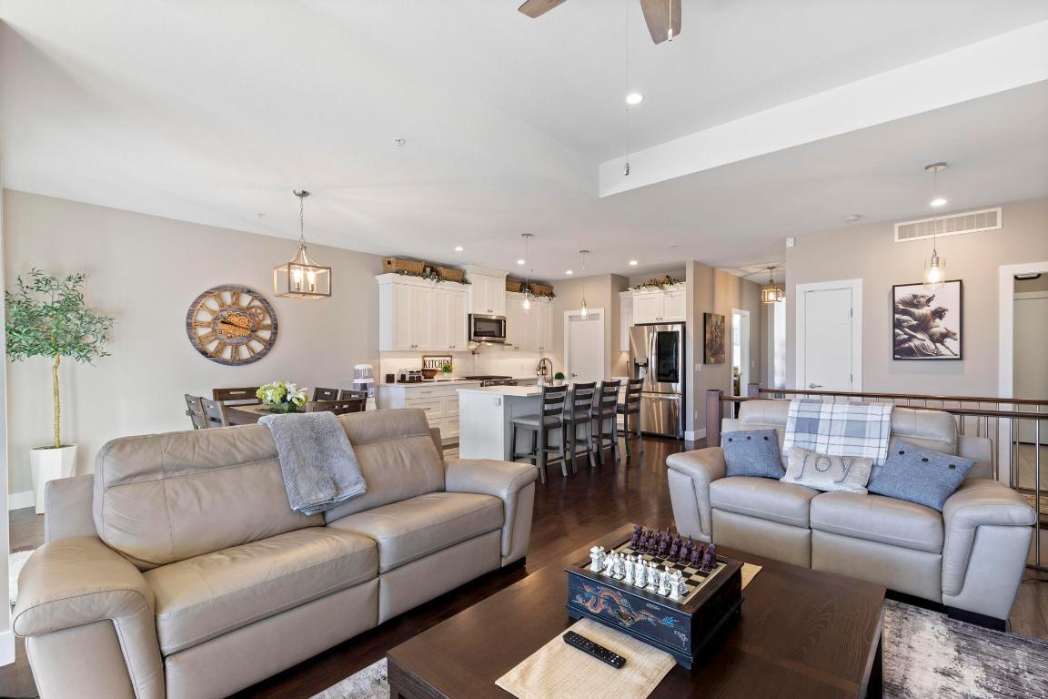 









11582


Middleton

Road,
Lake Country,




BC
V4V 1G6

