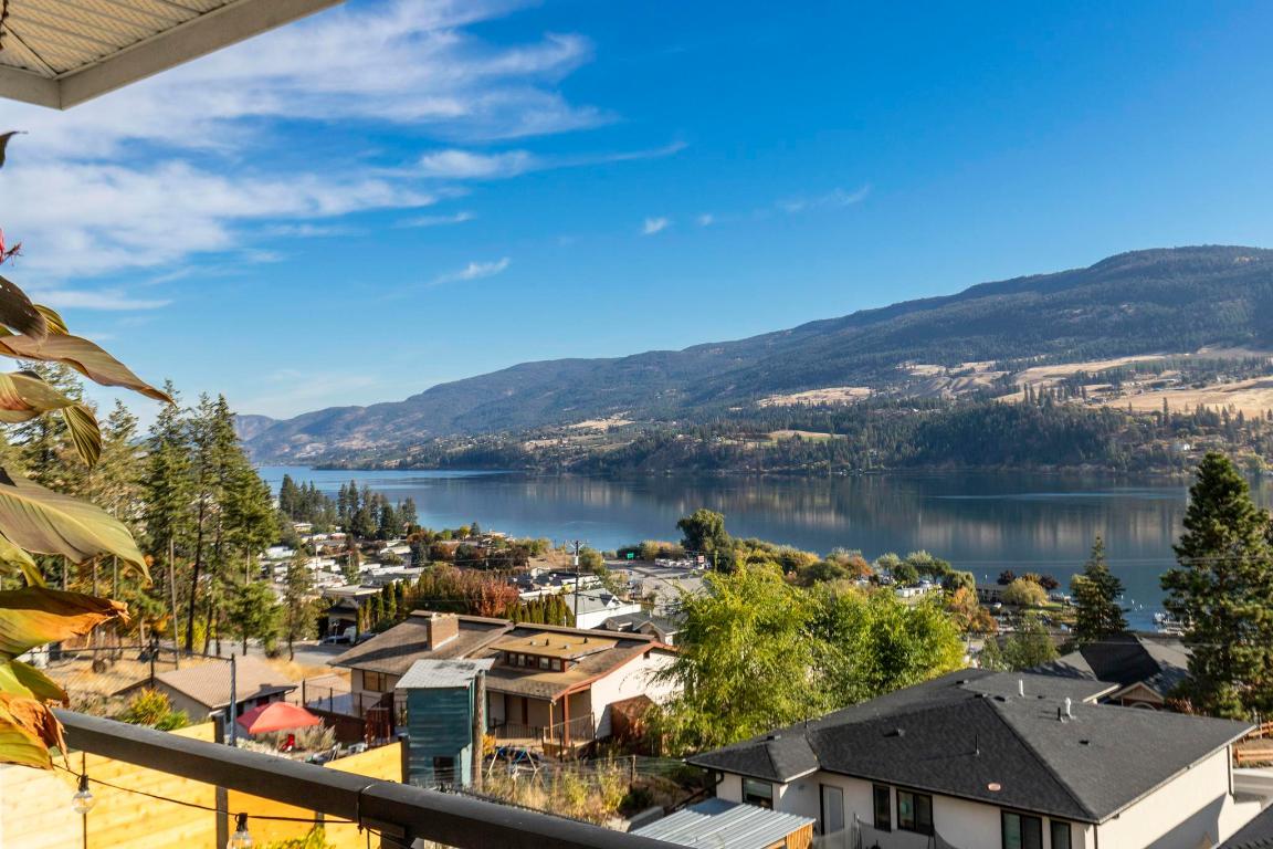 









11582


Middleton

Road,
Lake Country,




BC
V4V 1G6

