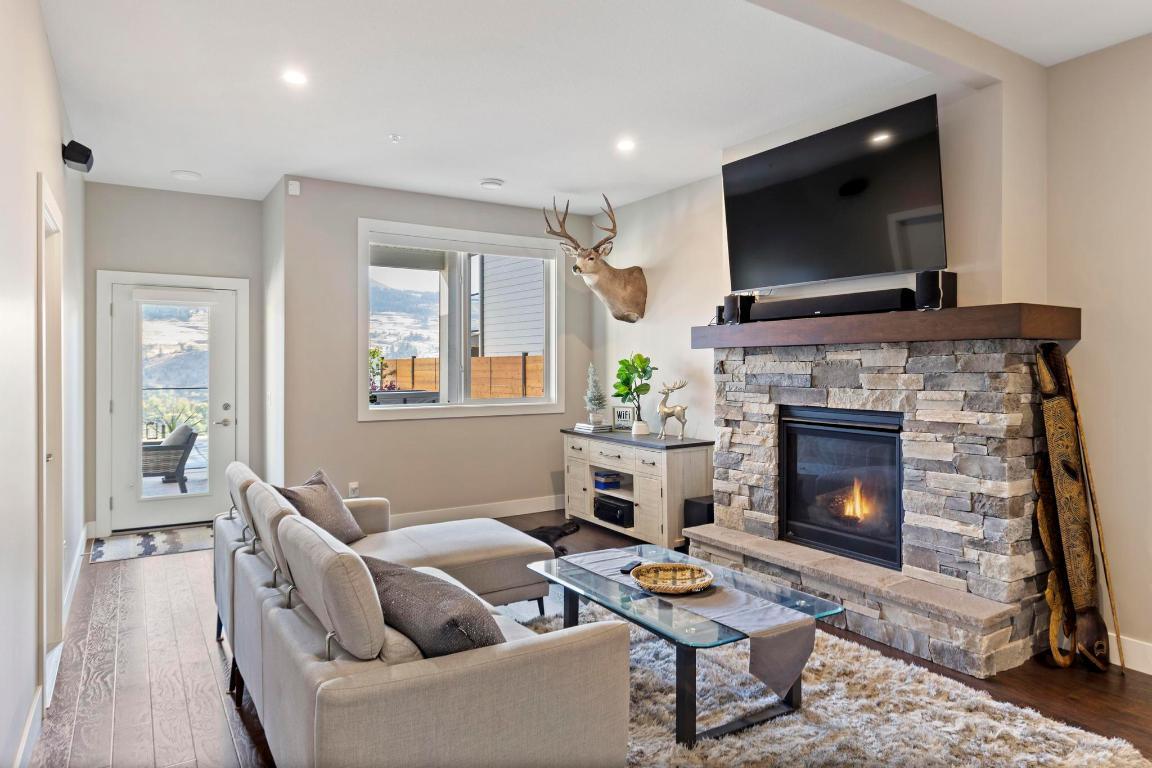 









11582


Middleton

Road,
Lake Country,




BC
V4V 1G6

