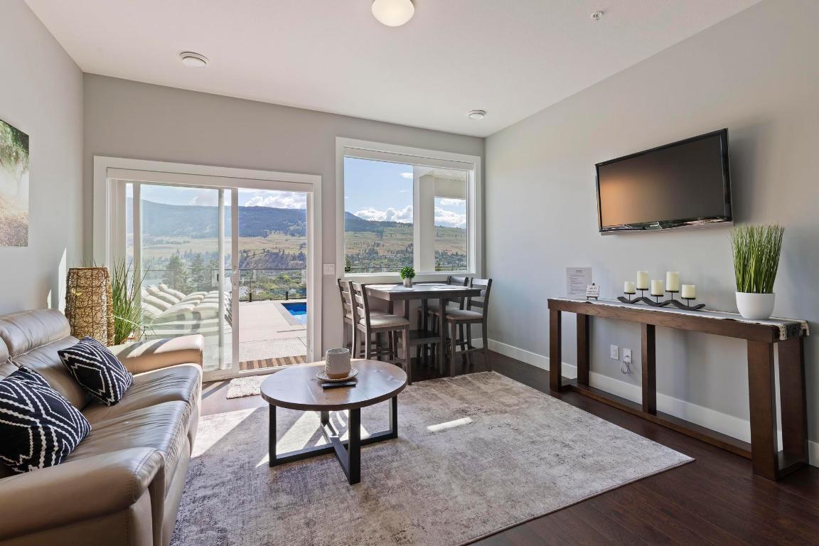 









11582


Middleton

Road,
Lake Country,




BC
V4V 1G6


