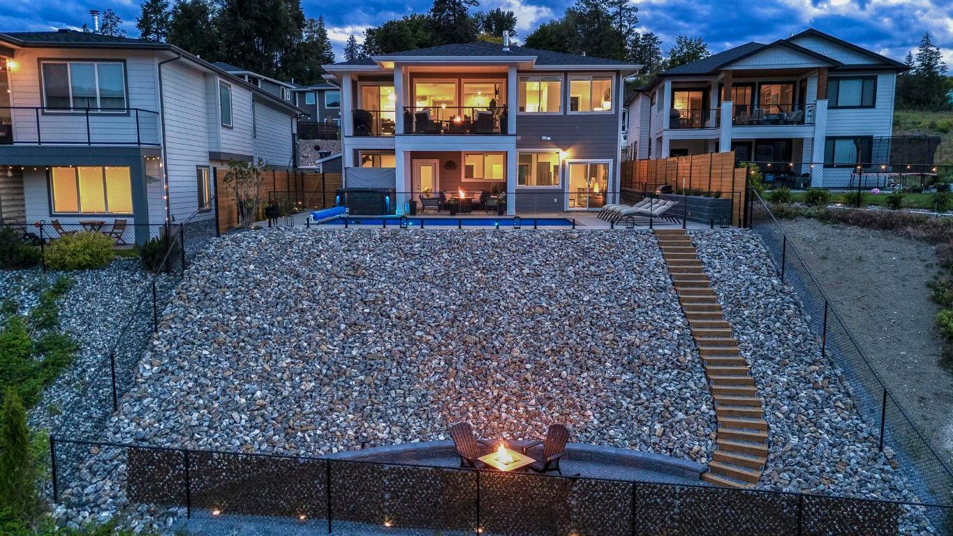 









11582


Middleton

Road,
Lake Country,




BC
V4V 1G6

