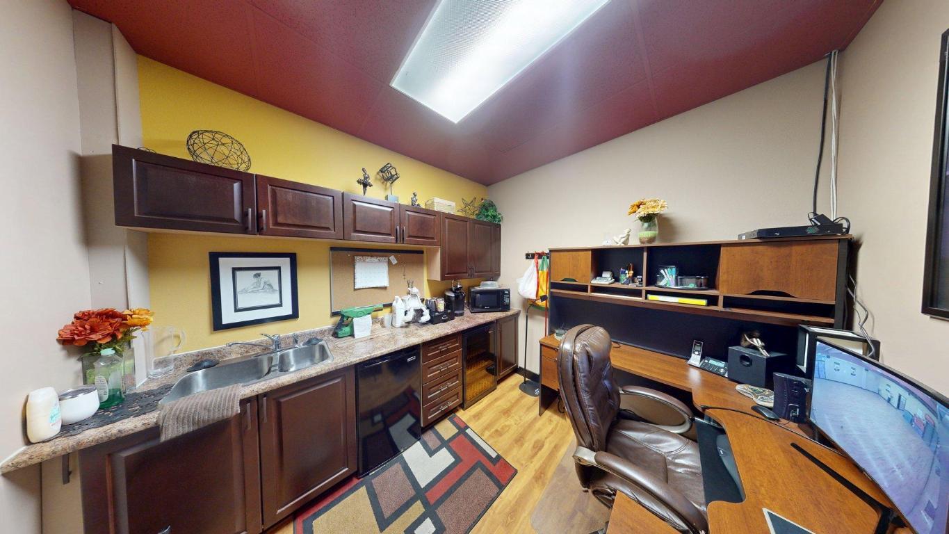 









518


Cranbrook

Street,
Cranbrook,




BC
V1C 3R6

