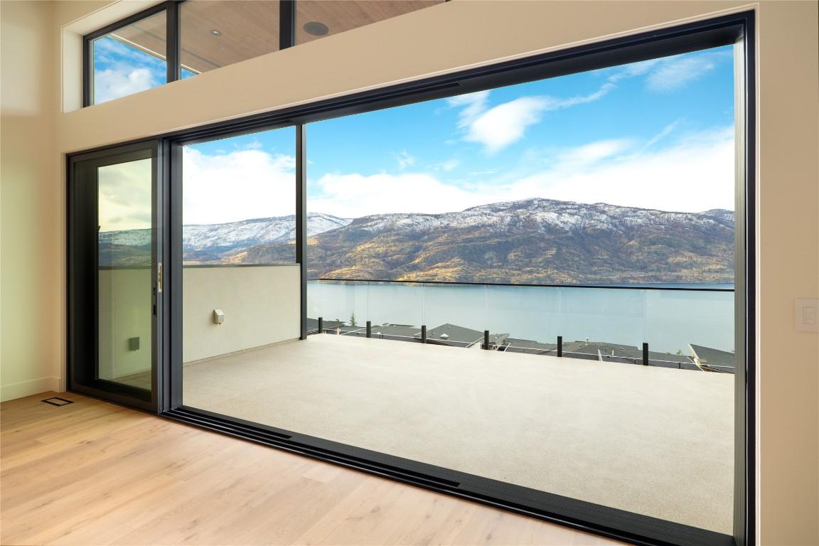 









573


Clifton

Court,
Kelowna,




BC
V1V 0B7

