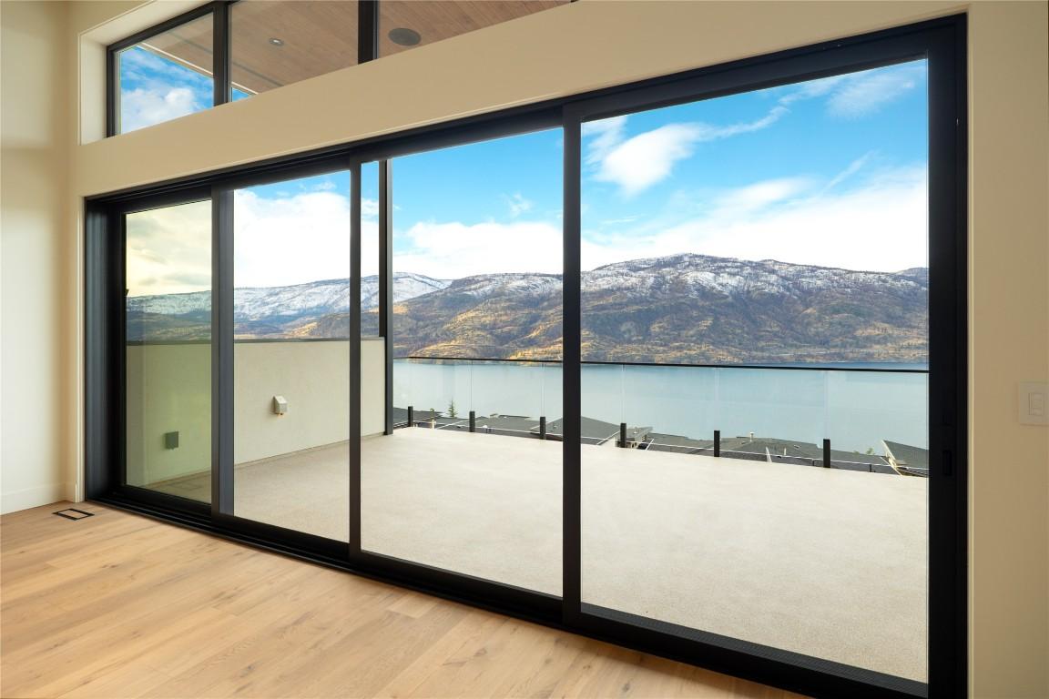 









573


Clifton

Court,
Kelowna,




BC
V1V 0B7

