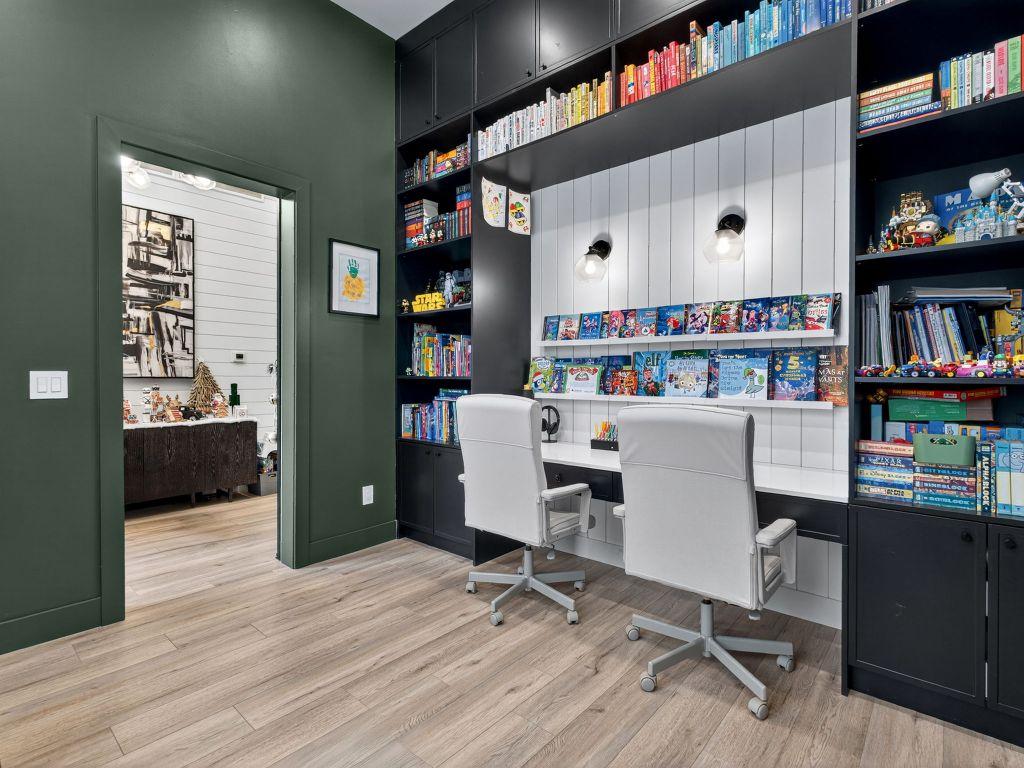 









5300


Hedeman

Court,
Kelowna,




BC
V1W 5A3

