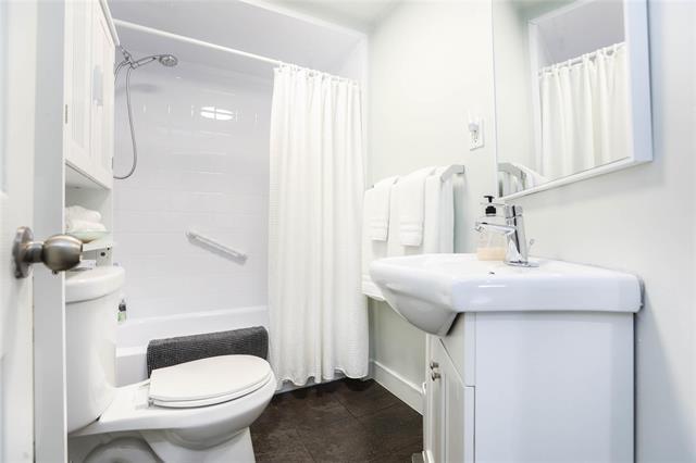 









79


Smith

ST, 3,
Winnipeg,




MB
R3C 1J4

