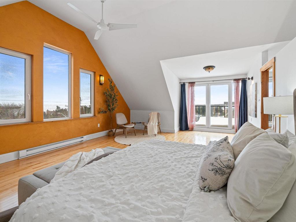 












687 Ketch Harbour Road

,
Portuguese Cove,




NS
B3V 1K2

