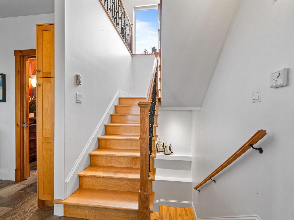 












687 Ketch Harbour Road

,
Portuguese Cove,




NS
B3V 1K2

